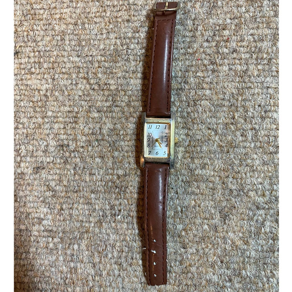 Gold Vintage Watch with Brown Leather Strap - Picture 1 of 1